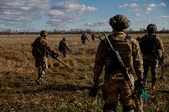 Почти половина украинцев поддержали идею переговоров с Россией